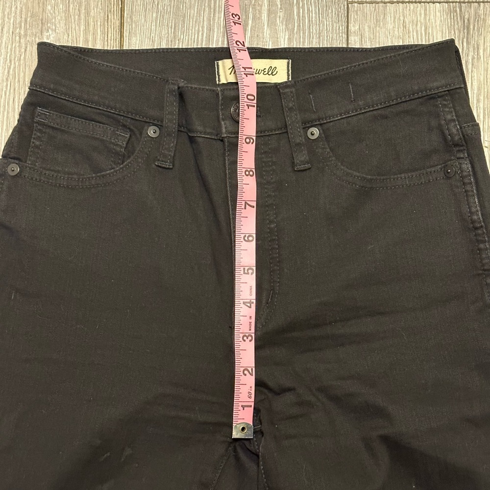 Madewell 10” High-Rise Skinny Jeans in Black Frost - Picture 9 of 12